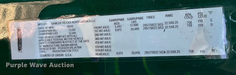 image for item YA2291 2017 Freightliner Cascadia 125 semi truck