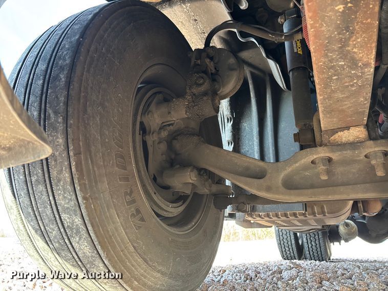 image for item YA2292 2017 Freightliner Cascadia 125 semi truck