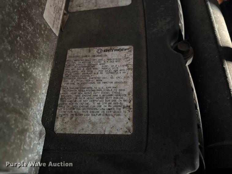 image for item YA2293 2017 Freightliner Cascadia 125 semi truck