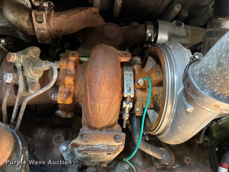 image for item YA2293 2017 Freightliner Cascadia 125 semi truck