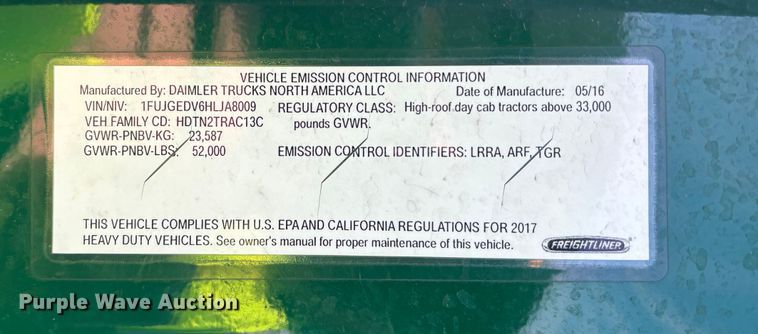 image for item YA2293 2017 Freightliner Cascadia 125 semi truck