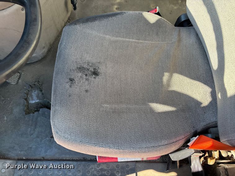 image for item YA2294 2017 Freightliner Cascadia 125 semi truck