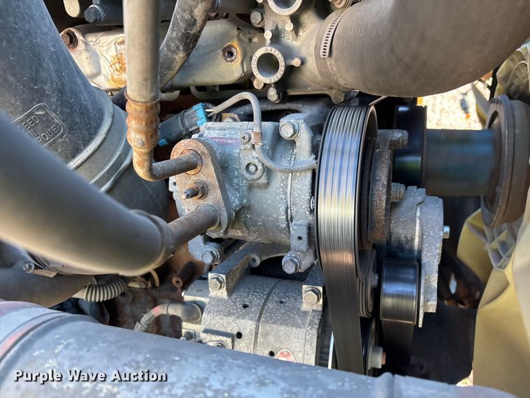 image for item YA2294 2017 Freightliner Cascadia 125 semi truck