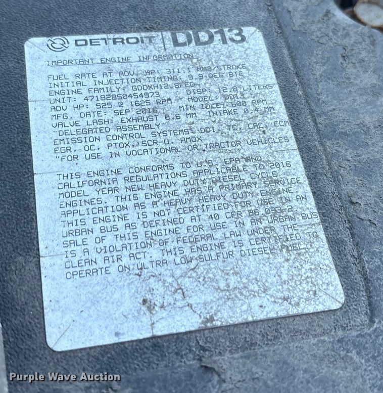 image for item YA2295 2017 Freightliner Cascadia 125 semi truck