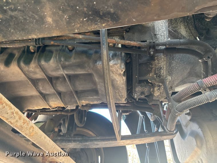 image for item YA2296 2017 Freightliner Cascadia 125 semi truck