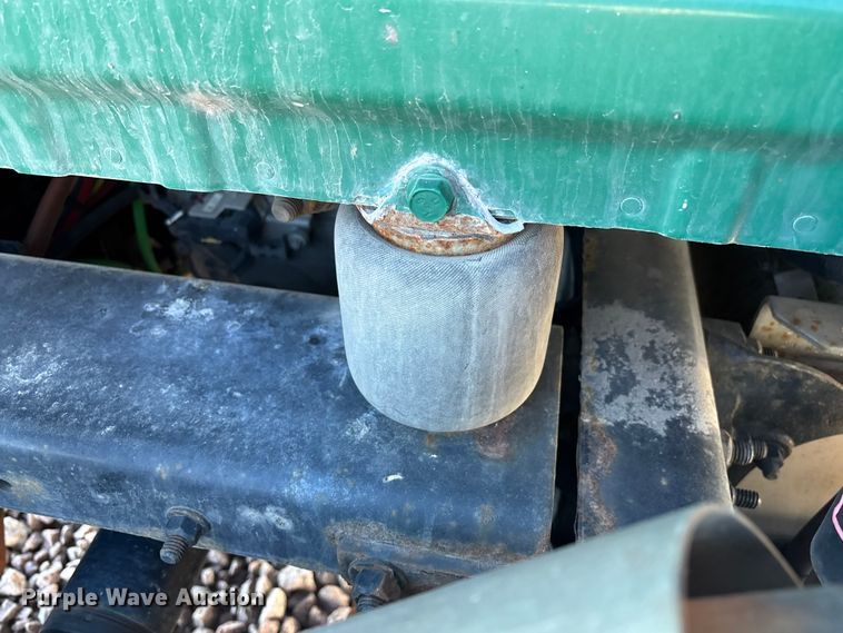 image for item YA2296 2017 Freightliner Cascadia 125 semi truck