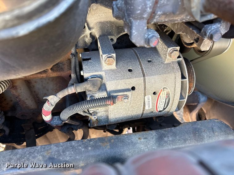 image for item YA2296 2017 Freightliner Cascadia 125 semi truck