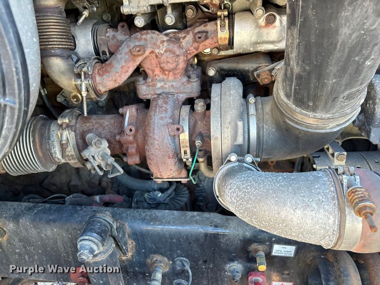 image for item YA2296 2017 Freightliner Cascadia 125 semi truck