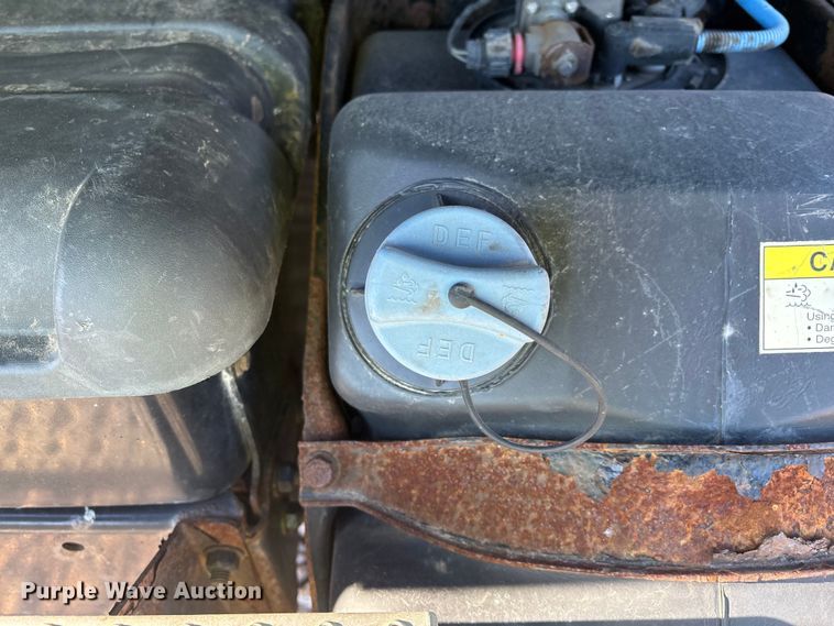 image for item YA2296 2017 Freightliner Cascadia 125 semi truck