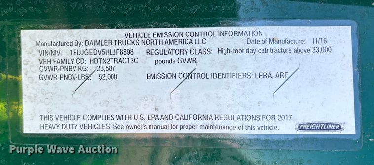 image for item YA2296 2017 Freightliner Cascadia 125 semi truck