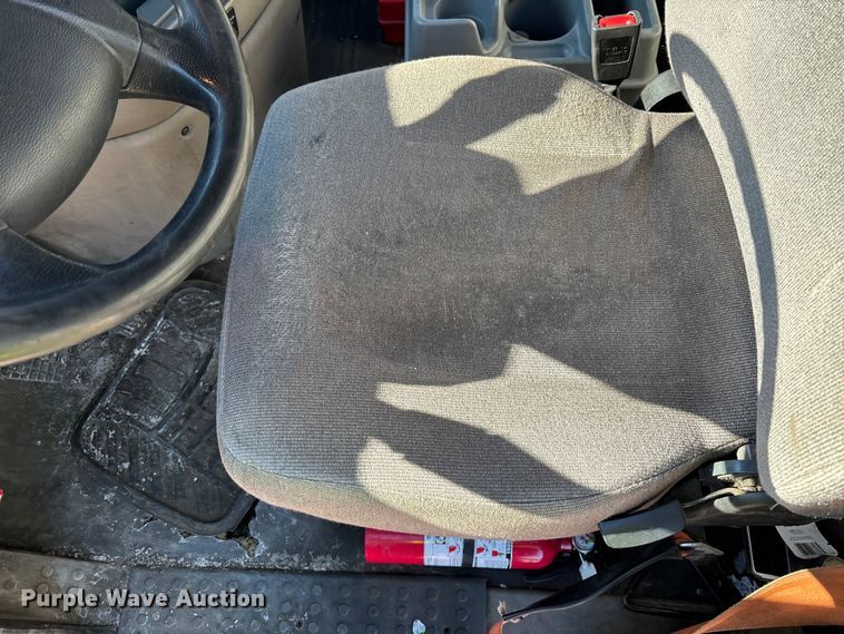 image for item YA2297 2017 Freightliner Cascadia 125 semi truck