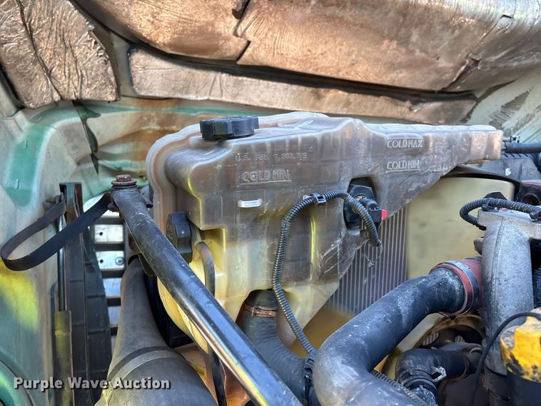 image for item YA2297 2017 Freightliner Cascadia 125 semi truck