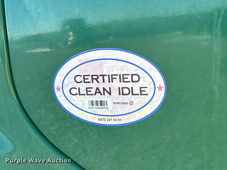 image for item YA2297 2017 Freightliner Cascadia 125 semi truck