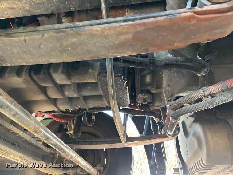 image for item YA2299 2017 Freightliner Cascadia 125 semi truck