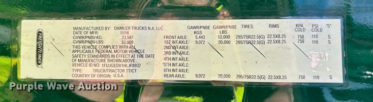 image for item YA2299 2017 Freightliner Cascadia 125 semi truck