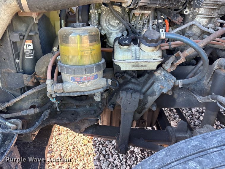 image for item YA2300 2017 Freightliner Cascadia 125 semi truck