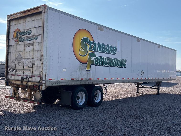 image for item YA2301 2013 Strick dry van trailer