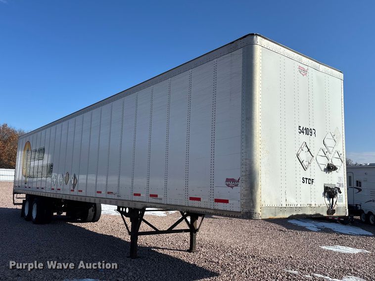 image for item YA2302 2014 Wabash dry van trailer