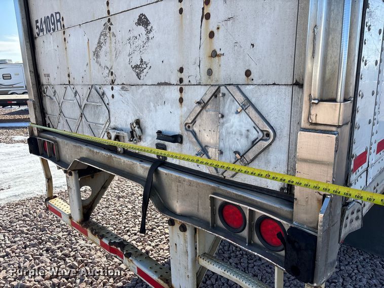 image for item YA2302 2014 Wabash dry van trailer