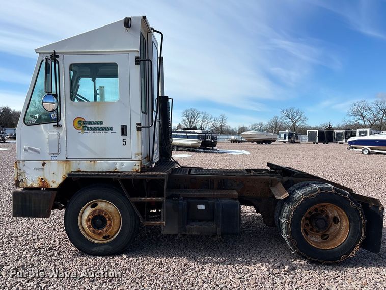 image for item YA2303 2004 Ottawa Commando 30 yard truck