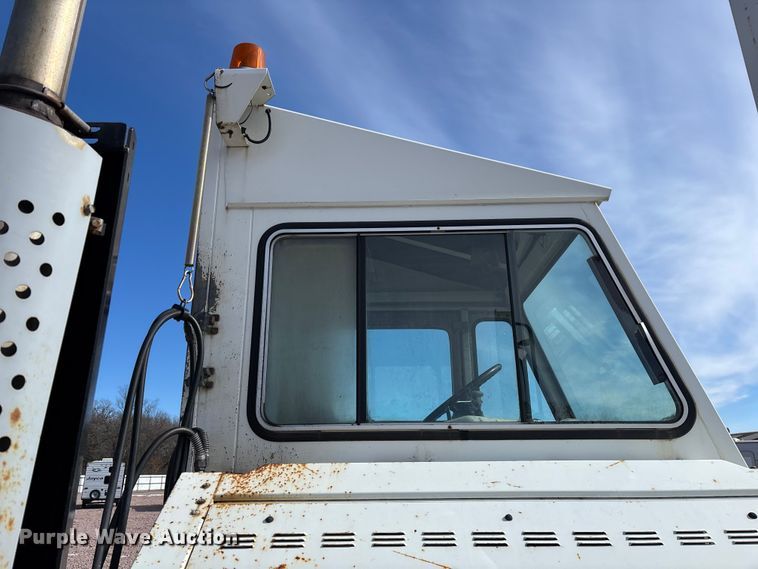 image for item YA2303 2004 Ottawa Commando 30 yard truck