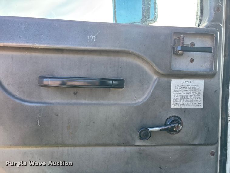 image for item YA2303 2004 Ottawa Commando 30 yard truck