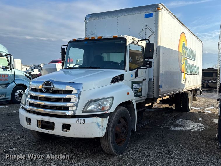 image for item YA2304 2013 Hino 338 box truck