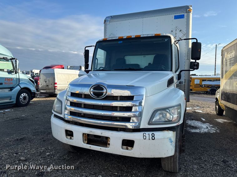 image for item YA2304 2013 Hino 338 box truck