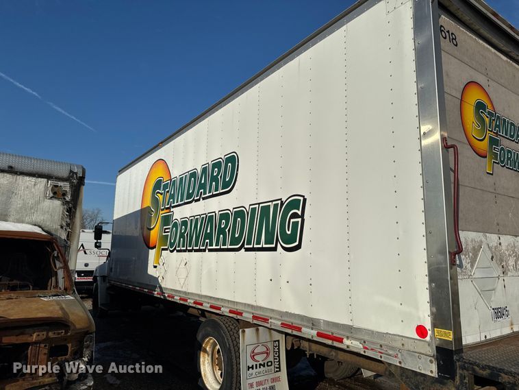 image for item YA2304 2013 Hino 338 box truck