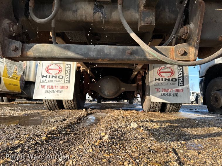 image for item YA2304 2013 Hino 338 box truck