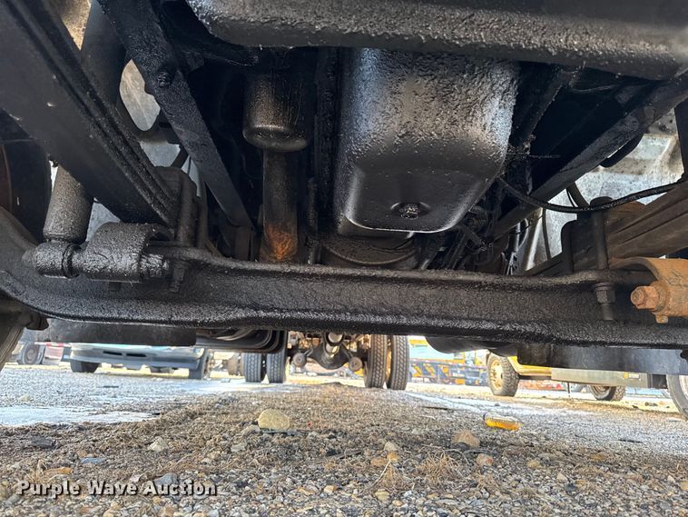 image for item YA2304 2013 Hino 338 box truck