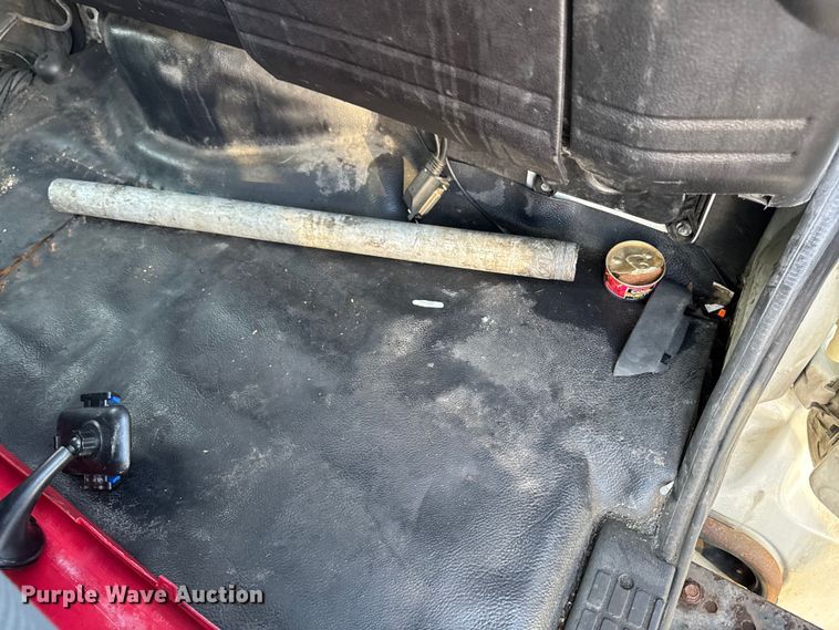 image for item YA2304 2013 Hino 338 box truck