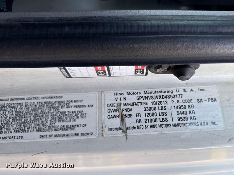 image for item YA2304 2013 Hino 338 box truck