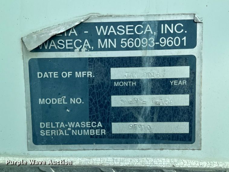 image for item YA2305 2013 Hino 338 box truck