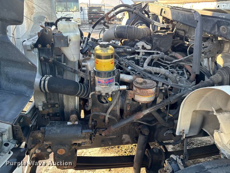 image for item YA2305 2013 Hino 338 box truck