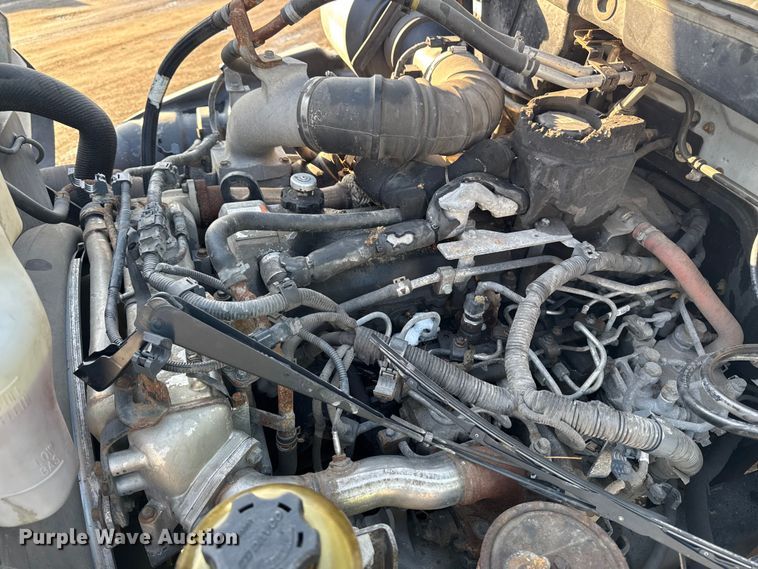 image for item YA2305 2013 Hino 338 box truck