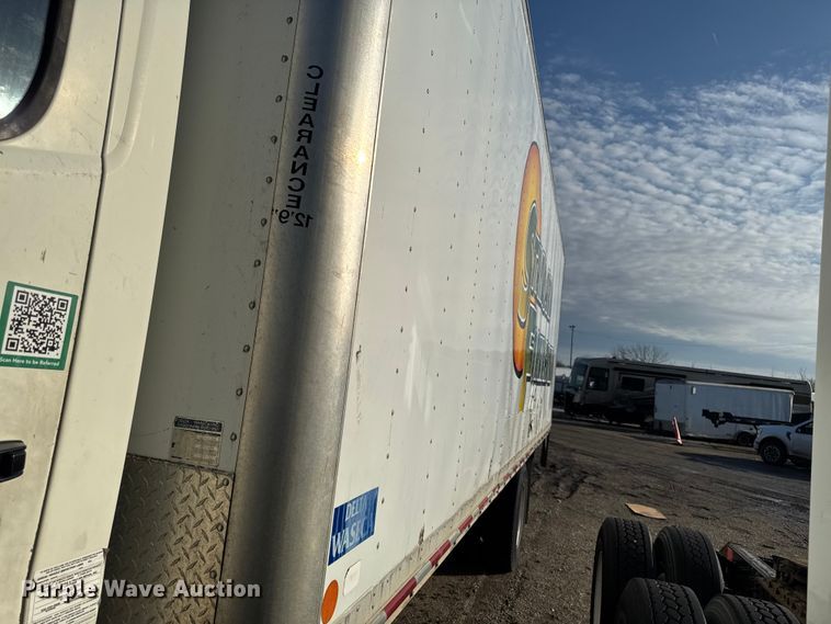 image for item YA2306 2014 Hino 338 box truck