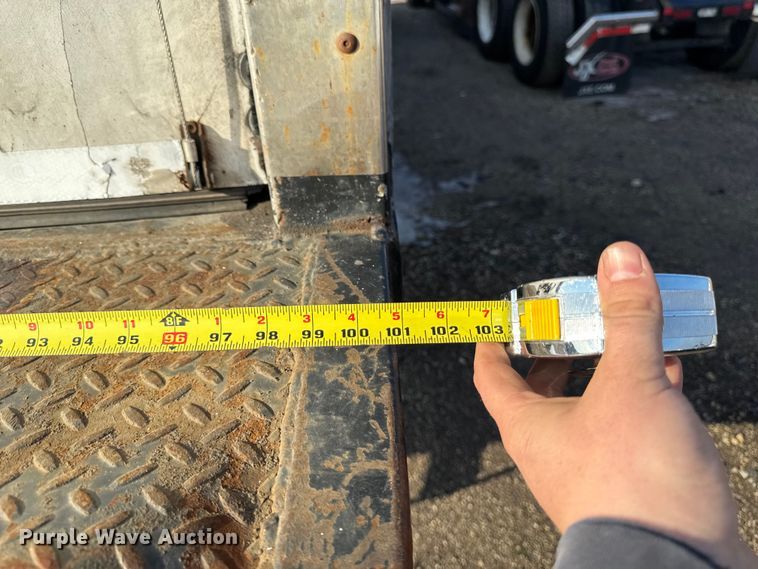 image for item YA2306 2014 Hino 338 box truck