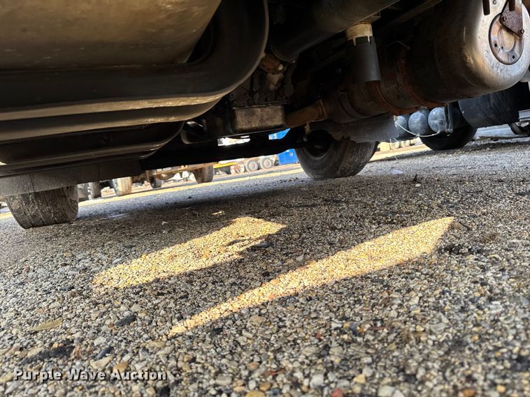 image for item YA2306 2014 Hino 338 box truck