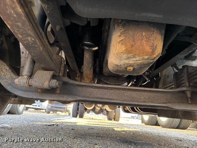 image for item YA2306 2014 Hino 338 box truck