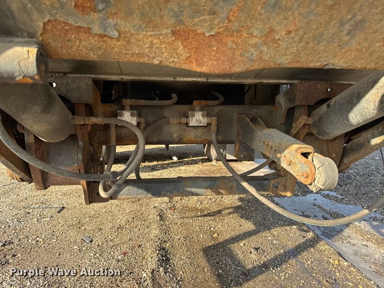 image for item YA2306 2014 Hino 338 box truck