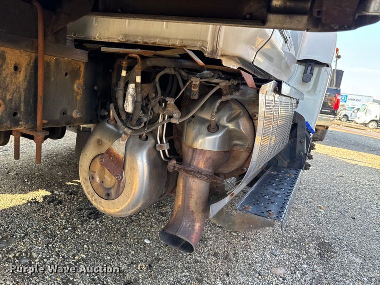 image for item YA2306 2014 Hino 338 box truck