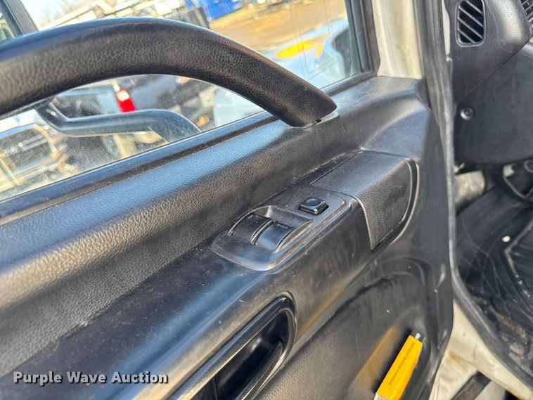 image for item YA2306 2014 Hino 338 box truck