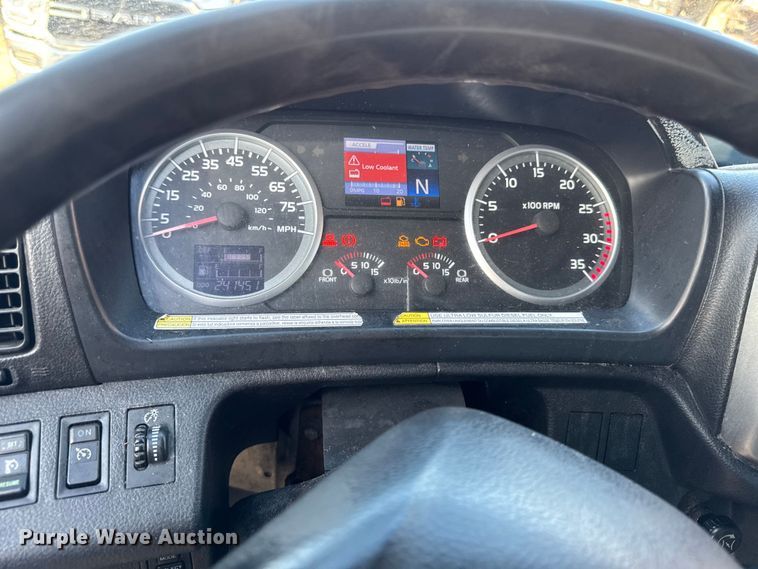 image for item YA2306 2014 Hino 338 box truck