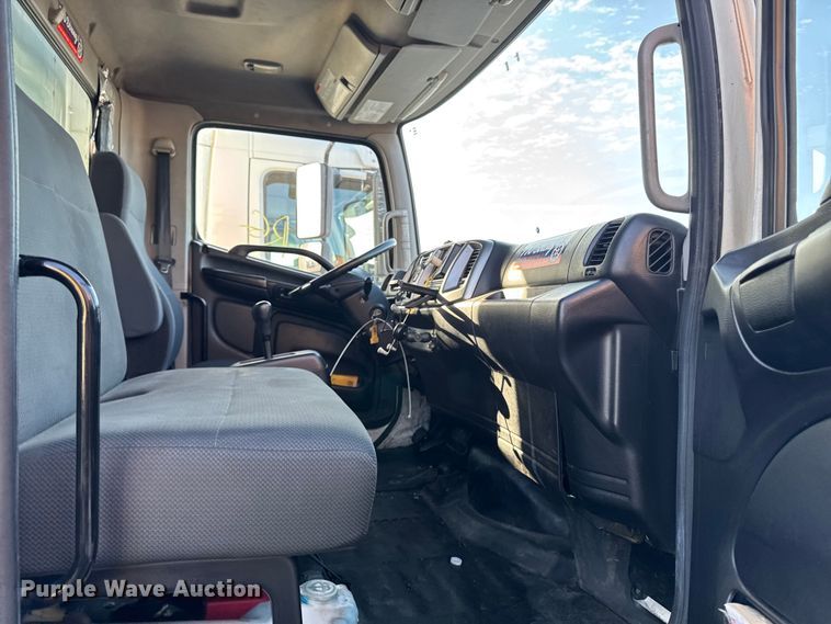 image for item YA2306 2014 Hino 338 box truck