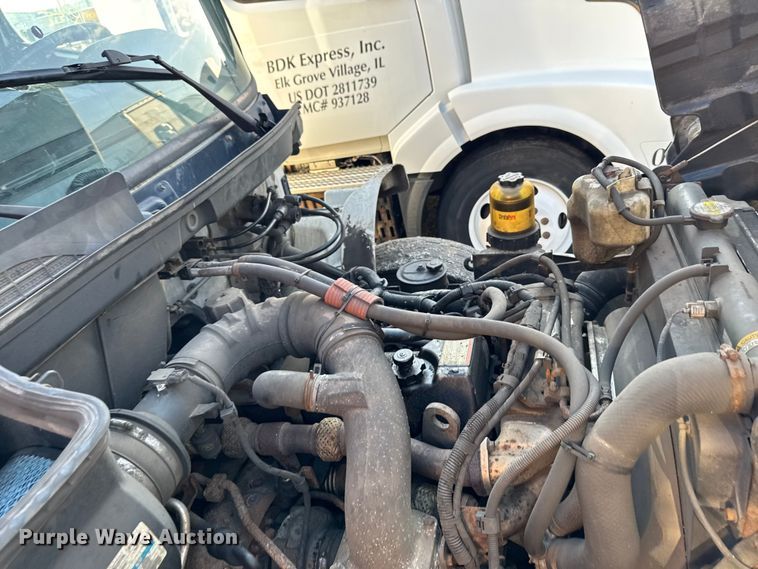 image for item YA2306 2014 Hino 338 box truck