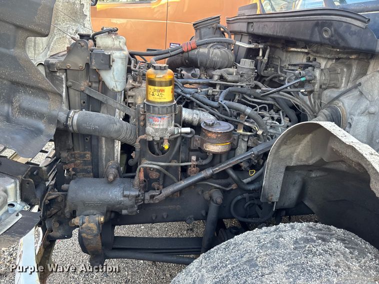 image for item YA2306 2014 Hino 338 box truck