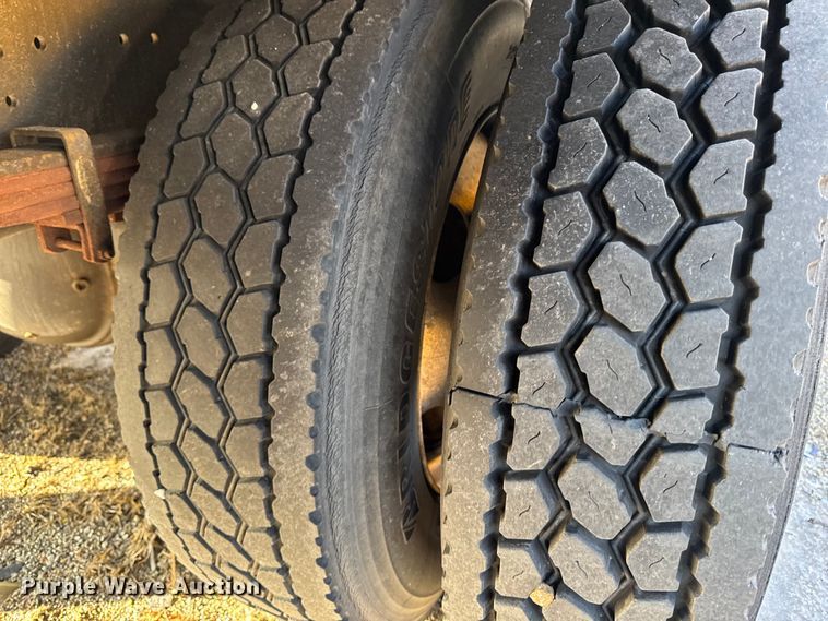 image for item YA2306 2014 Hino 338 box truck