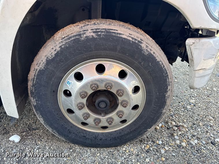 image for item YA2306 2014 Hino 338 box truck