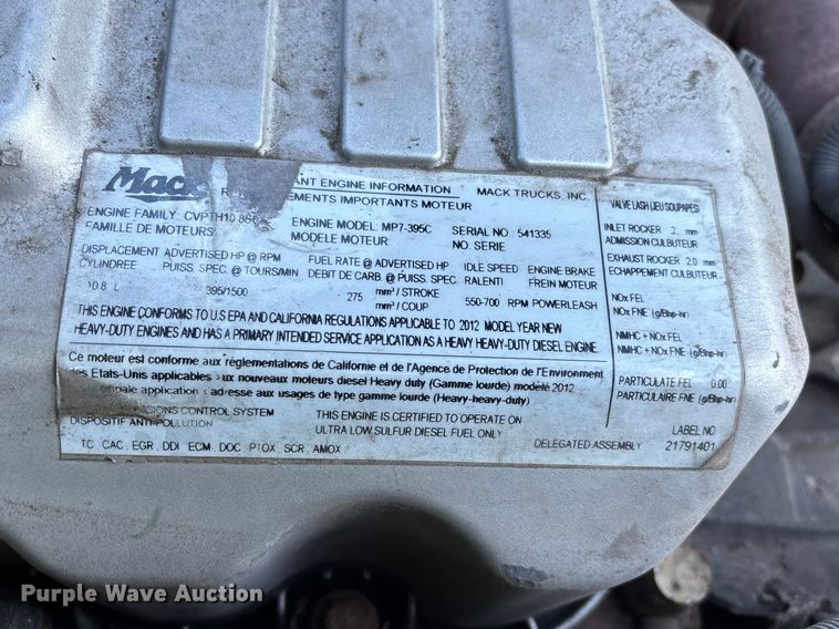 image for item YA2307 2013 Mack CXU613 semi truck